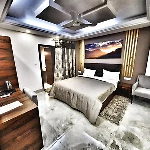 Aerocity Purple Orchid 3* New Delhi